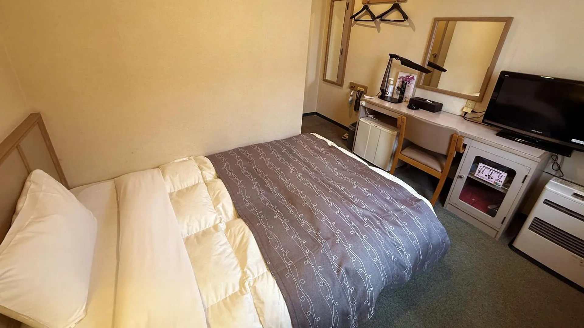 Hotel Sato Shinhidaka 2*,